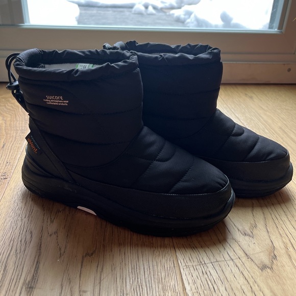 Suicoke Boots - brand new, barley worn. Size EU36, US5 - Picture 2 of 4